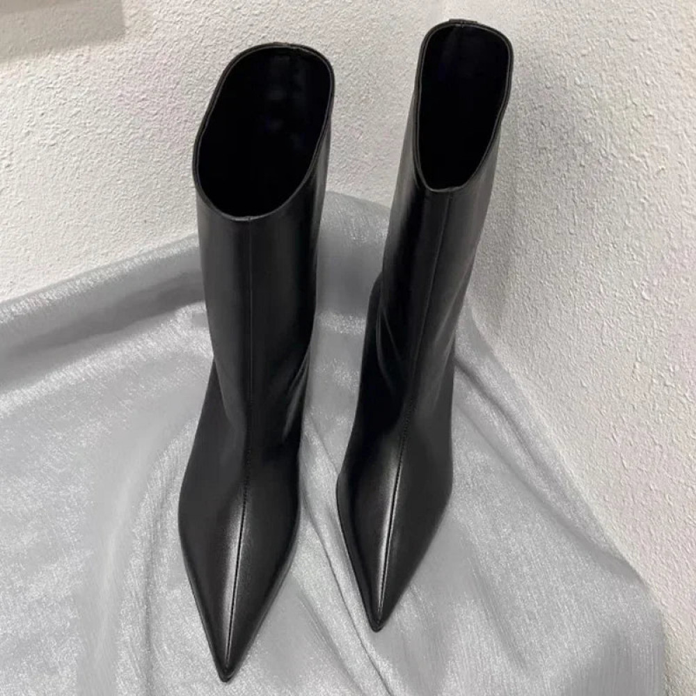 Vita Boots