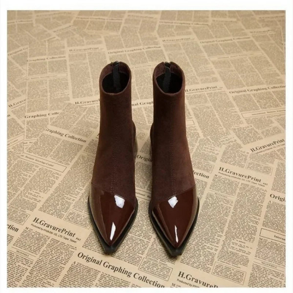 Lotus Boots